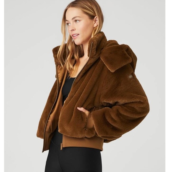 Alo Yoga faux fur jacket - Picture 1 of 7